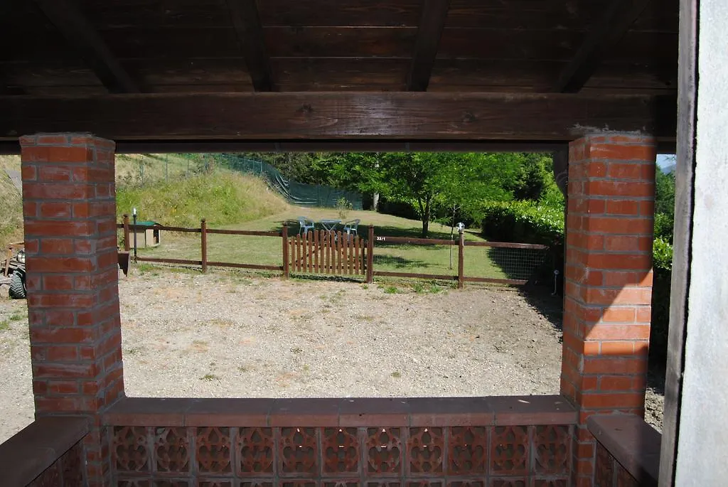 Farm stay Podere Omomorto Apartment Pratovecchio